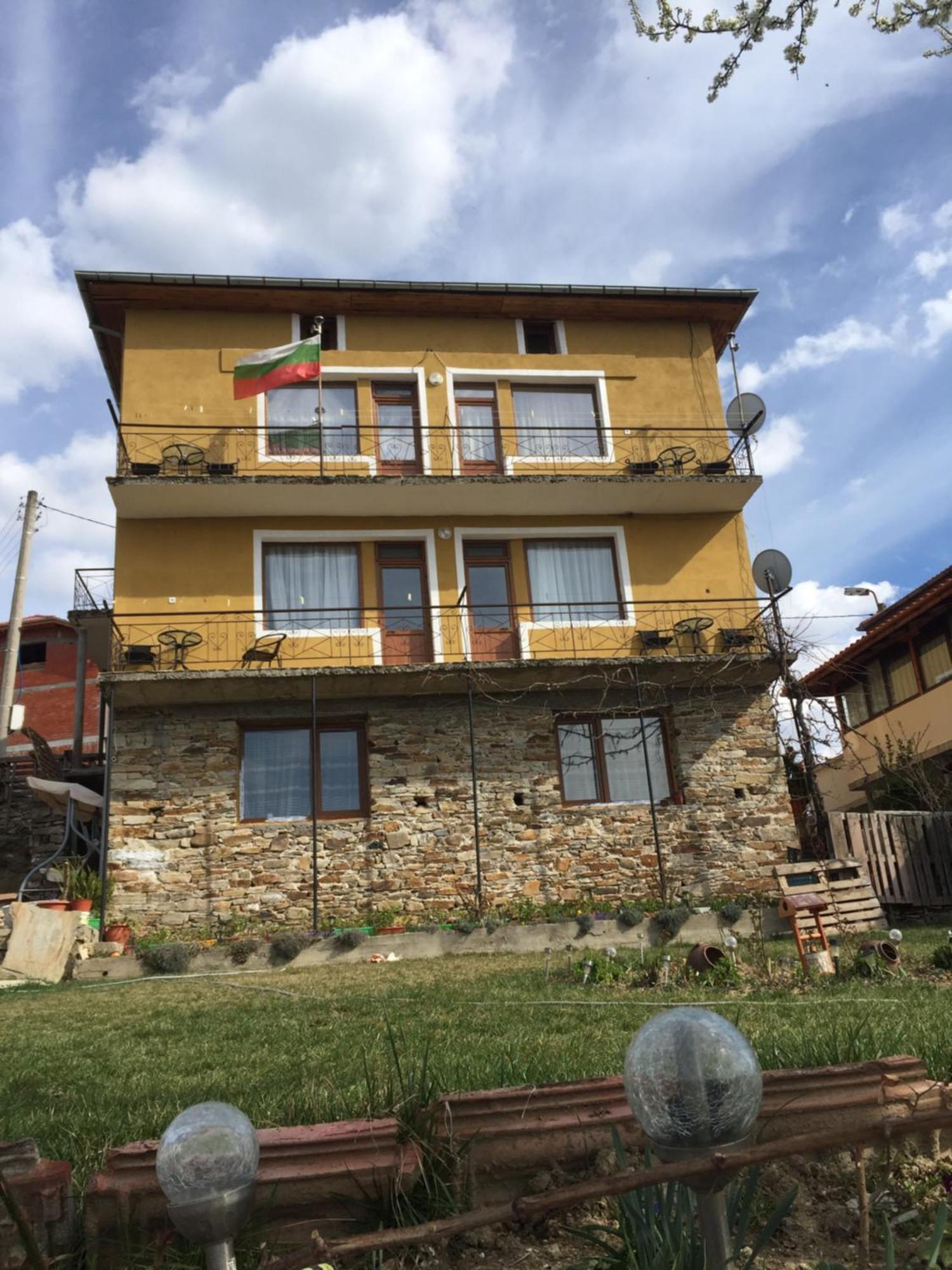 Guest House Agush Kribul 외부 사진